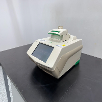 Bio-Rad C1000 Touch Thermal Cycler image 1